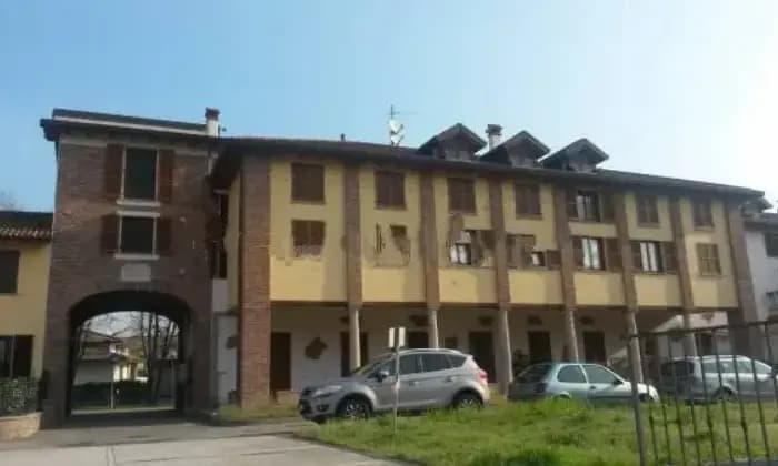 Homepal-Sannazzaro-d-Burgondi-Bilocale-via-Vigevano-Centro-Sannazzaro-de-BurgondiGarage