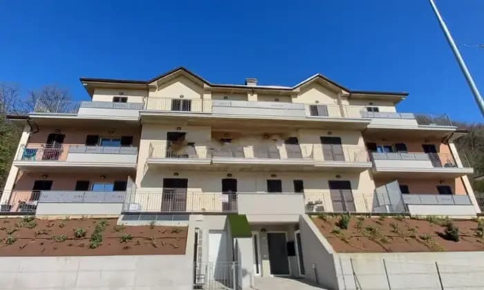 Homepal-Comunanza-Appartamento-in-vendita-in-via-CavourGiardino