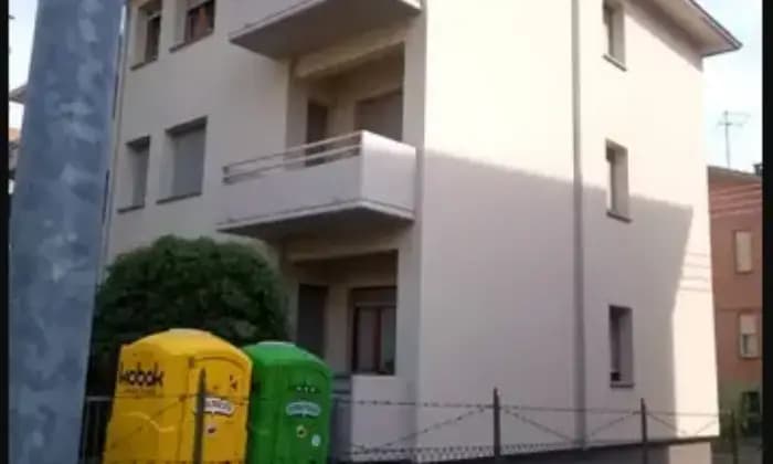 Homepal-Parma-Appartamento-in-vendita-in-via-Navetta-a-ParmaTerrazzo