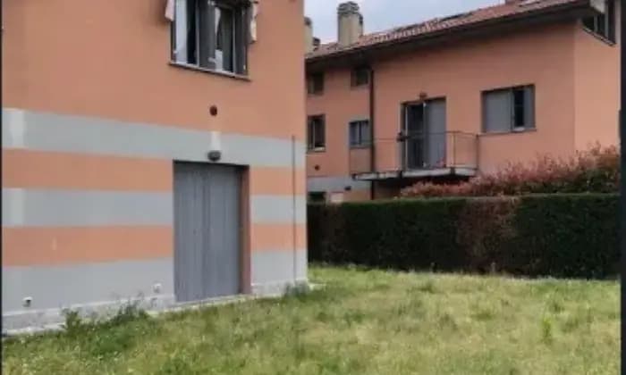 Homepal-Cisano-Bergamasco-Casa-Indipendente-in-Vendita-in-Via-Milano-a-Cisano-BergamascoGiardino