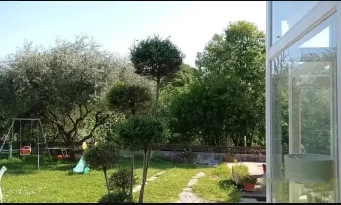 Homepal-Roseto-degli-Abruzzi-Villetta-immersa-nel-verde-in-vendita-a-Roseto-degli-AbruzziGiardino