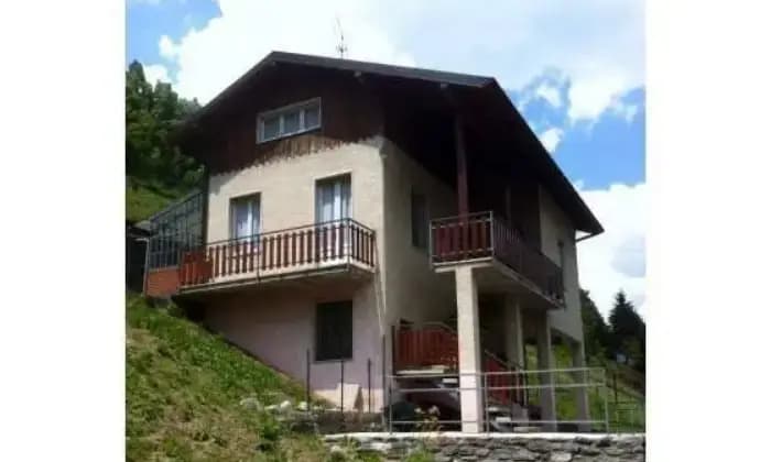 Homepal-Ardesio-Villa-unifamiliare-via-della-Scaletta-Valzella-ArdesioTerrazzo