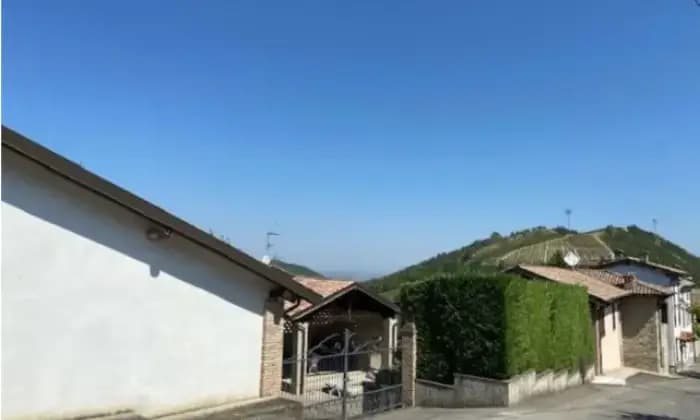 Homepal-Rocca-Susella-Casalecascina-in-vendita-in-frazione-Gaminara-a-Rocca-SusellaTerrazzo