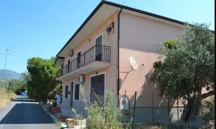 Homepal-Cerchiara-di-Calabria-Villa-in-vendita-a-Cerchiara-di-CalabriaGiardino