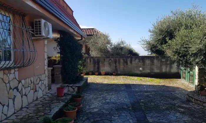 Homepal-Avella-Villa-unifamiliare-via-Francesco-Petrarca-AvellaTerrazzo