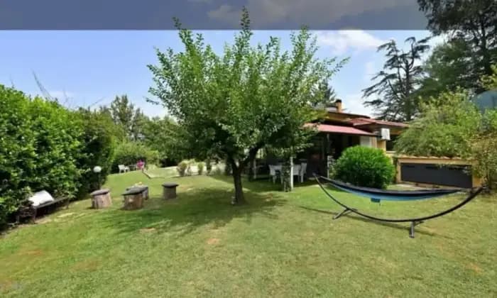 Homepal-Montevarchi-Villa-in-vendita-in-via-del-Moschino-a-MontevarchiGiardino