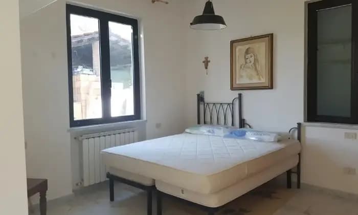 Rexer-Sarzana-VILLETTA-AD-USO-VACANZE-CAMERA-DA-LETTO