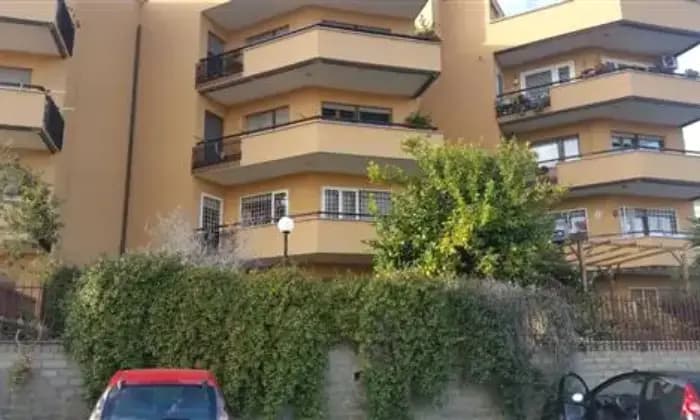 Rexer-Velletri-Vendesi-appartamento-vaniTERRAZZO