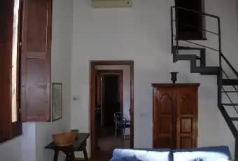 Rexer-Palermo-Elegante-appartamento-arredato-SALONE