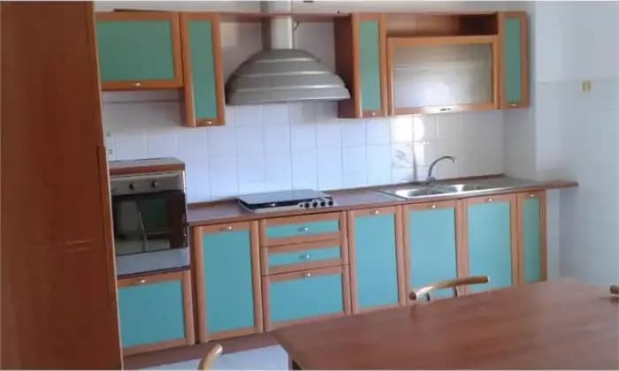 Rexer-Torregrotta-Appartamento-in-Affitto-da-Privato-CUCINA