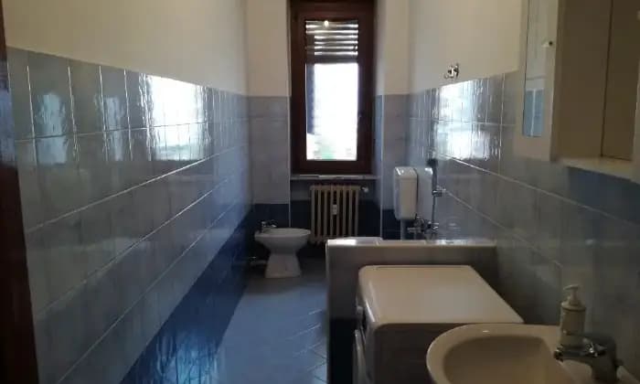 Rexer-Caselle-Torinese-Bilocale-ristrutturato-BAGNO