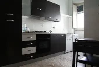 Rexer-Ragusa-Appartamento-quartiere-Cappuccini-con-garage-CUCINA