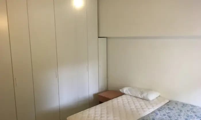 Rexer-LAquila-Appartamento-in-viale-della-croce-rossa-CAMERA-DA-LETTO