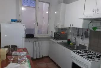 Rexer-Ancona-Appartamento-in-centro-storico-CUCINA