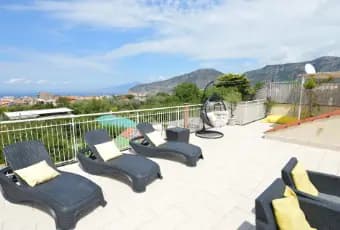 Rexer-SantAgnello-La-Terrazza-Family-Holidays-Sorrento-Coast-Terrazzo