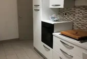 Rexer-Brindisi-Appartamento-in-affitto-CUCINA