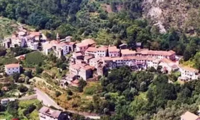 Rexer-Borghetto-di-Vara-Locale-di-mq-in-affitto-ALTRO