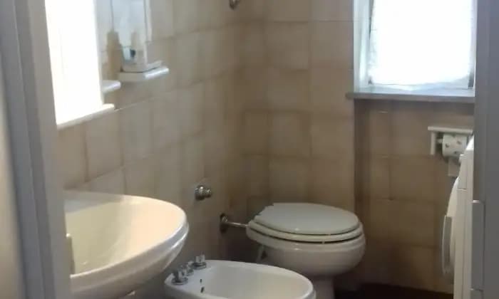 Rexer-Viterbo-VENDESI-VILLA-INDIPENDENTE-BAGNO