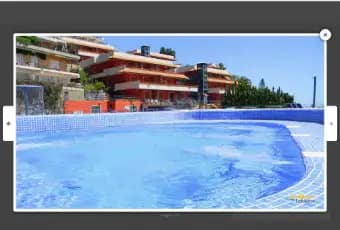Rexer-Letojanni-Casa-vacanze-in-residence-con-piscina-animazione-box-spiaggia-privata-WiFiaria-condizionata-posti-letto-libero-solo-dal-al-SALONE