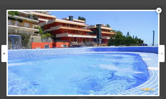 Rexer-Letojanni-Casa-vacanze-in-residence-con-piscina-animazione-box-spiaggia-privata-WiFiaria-condizionata-posti-letto-libero-solo-dal-al-SALONE
