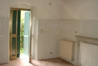 Rexer-Fivizzano-Appartamento-su-due-piani-in-vendita-CUCINA