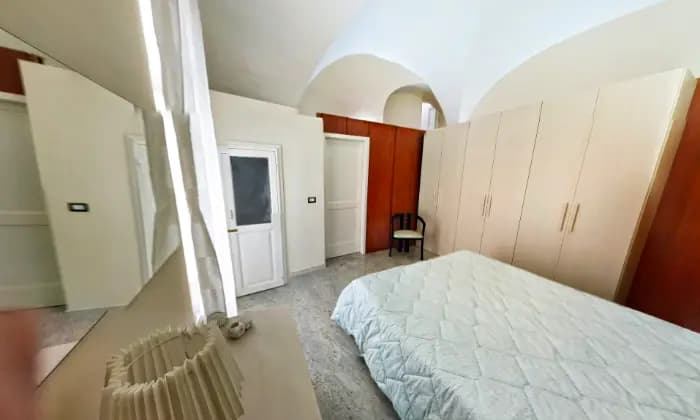 Rexer-Manfredonia-Appartamento-Manfredi-Centro-Storico-CAMERA-DA-LETTO