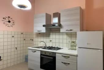 Rexer-Cagliari-Camera-dippia-anche-uso-ingola-in-appartamento-CUCINA