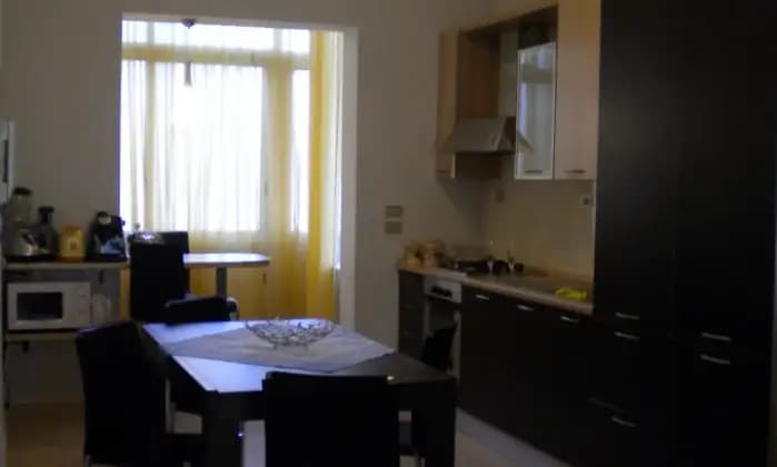 Rexer-Palermo-VICINISSIMO-UNIVERSITA-affitto-camere-in-appartamento-ristrutturato-CUCINA