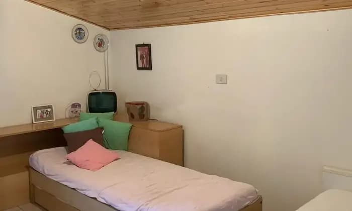 Rexer-Pievepelago-Bilocale-in-vendita-in-via-Radici-in-SantAnna-Pelago-Pievepelago-CAMERA-DA-LETTO