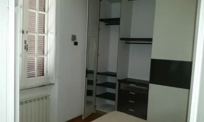 Rexer-Roma-Appartamento-in-Villino-depoca-CAMERA-DA-LETTO