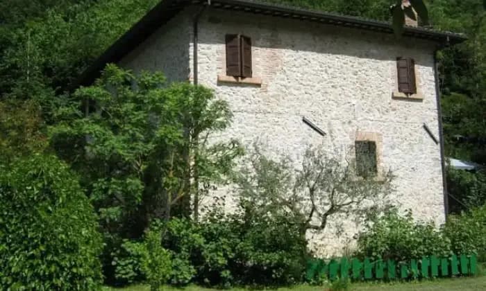 Rexer-Cittaducale-Rustico-Casale-in-Vendita-a-Villagrotti-frazione-di-Cittaducale-ALTRO