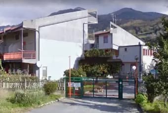 Rexer-Falconara-Albanese-Appartamento-buono-stato-primo-piano-Falconara-Albanese-SALONE