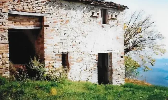 Rexer-Monte-Rinaldo-Casa-con-terreno-in-vendita-a-Monte-Rinaldo-ALTRO