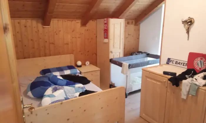 Rexer-Novellara-Casa-singola-su-p-con-terreno-e-doppio-garage-CAMERA-DA-LETTO