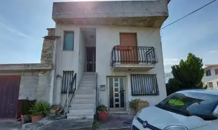 Rexer-Casoli-Appartamento-su-due-piani-in-vendita-in-contrada-Vizzarri-ALTRO