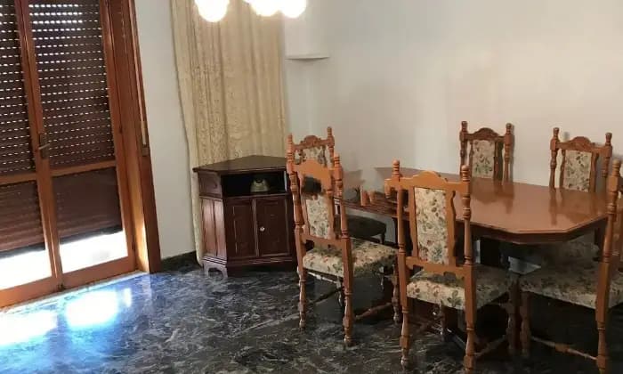 Rexer-Rogliano-Appartamento-in-vendita-in-via-Oreste-Depiro-SALONE