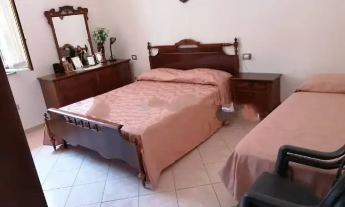 Rexer-Cutro-Villa-a-schiera-via-dei-Ciclamini-Cutro-CAMERA-DA-LETTO