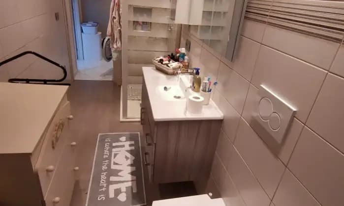 Rexer-Voghera-Appartamento-Voghera-centro-BAGNO