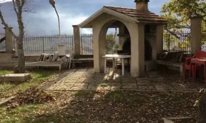 Rexer-Acciano-Villa-singola-con-terreno-ALTRO