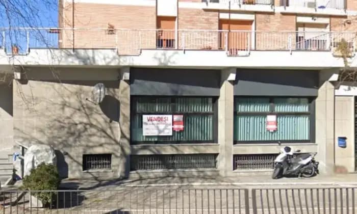 Rexer-Santarcangelo-di-Romagna-Locale-commerciale-Viale-Giuseppe-Mazzini-Esterni