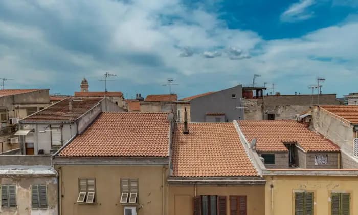 Rexer-Sassari-Luminoso-appartamento-ristrutturato-a-due-passi-dalla-stazione-TERRAZZO