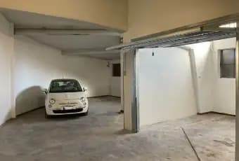 Rexer-Torino-Garage-Posto-Auto-in-vendita-in-Via-Passo-Buole-a-Torino-GARAGE