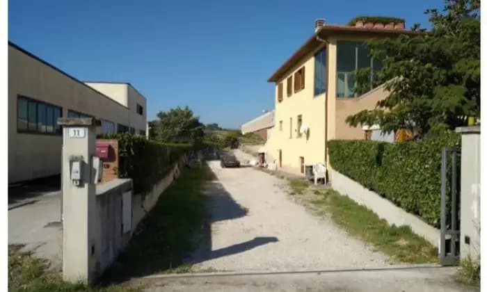Rexer-Spoleto-Capannone-in-vendita-in-via-giovanni-martora-ALTRO