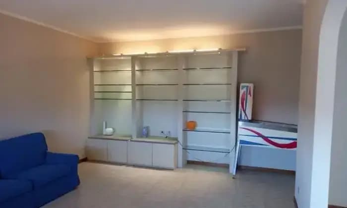 Rexer-Pistoia-Appartamento-situato-a-cantagrillo-pistoia-SALONE