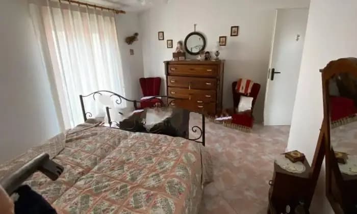 Rexer-San-Bartolomeo-in-Galdo-Vendesi-Appartamento-via-Regina-Margherita-San-Bartolomeo-in-Galdo-CAMERA-DA-LETTO