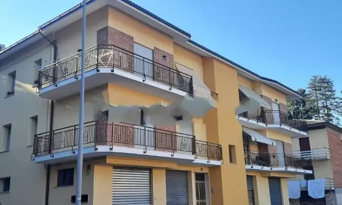 Rexer-Sarnano-Vendesi-appartamento-in-Via-Gioacchino-Rossini-a-Sarnano-MC-ALTRO
