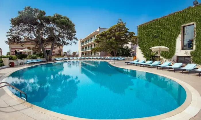 Rexer-Castrignano-del-Capo-Appartamento-in-affitto-con-piscina-e-spiaggia-privata-Terrazzo