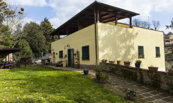 Rexer-Rignano-Flaminio-Villa-con-giardino-Giardino