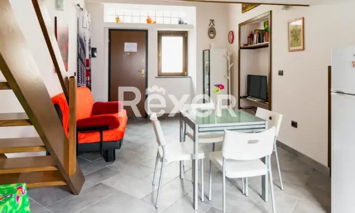 Rexer-Gradoli-Grazioso-appartamento-dotato-di-ogni-comfort-nel-Borgo-di-Gradoli-SALONE