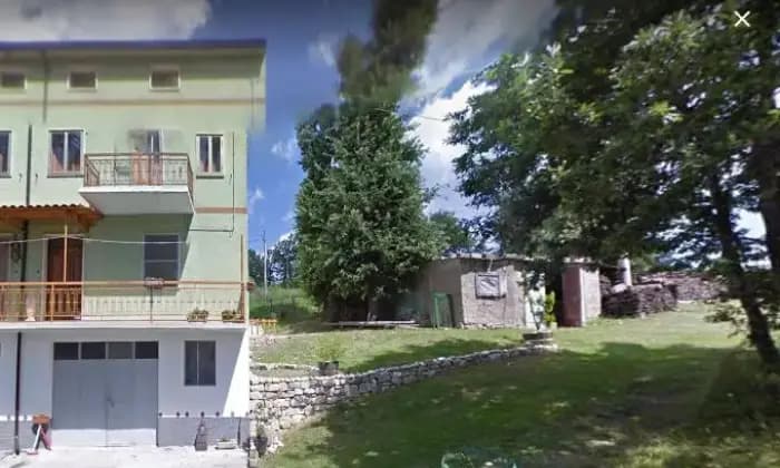 Rexer-Pizzoferrato-Vendesi-abitazione-a-Pizzoferrato-Giardino